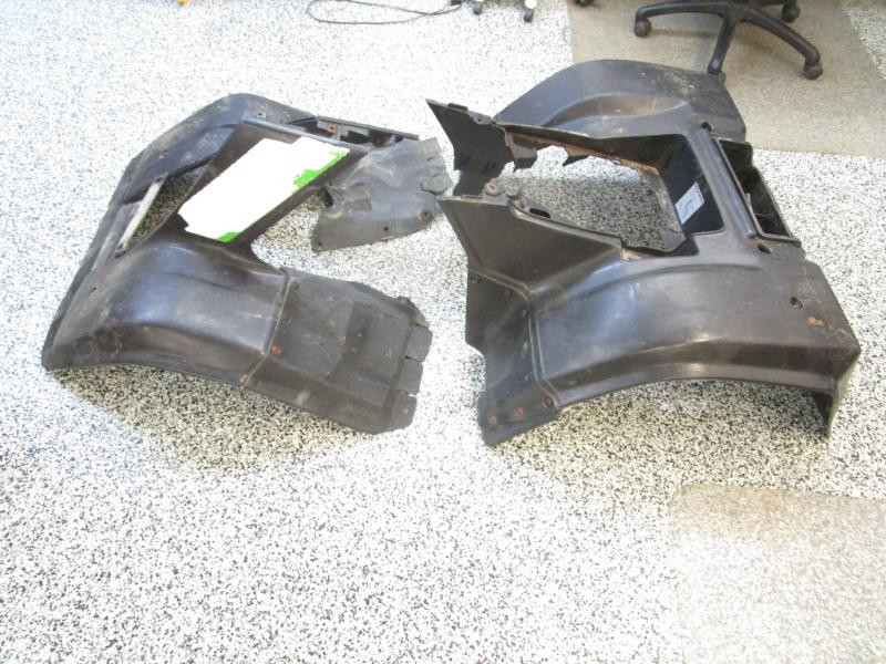 90 Kawasaki KLF 300 Bayou 4x4 Fenders Front Rear 35004-1223-6D